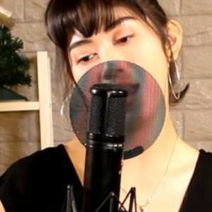 3 cover lagu barat dari Fiani Adila, bikin baper! thumbnail